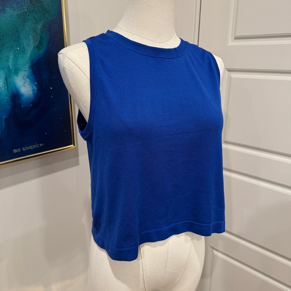 Lululemon Swiftly Tech Cropped Tank Top Royal Blue Seamless Mesh Size 6/8 EUC
